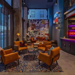 Moxy Downtown Phoenix
